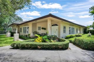 9861 SW 130th St, Miami, FL 33176