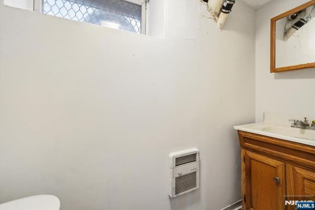 203 Willow Avenue, Hackensack, NJ 07601