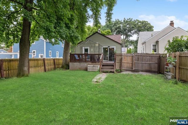 203 Willow Avenue, Hackensack, NJ 07601