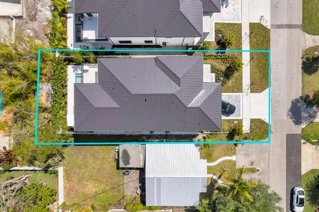 239 NE 11th Street, Delray Beach, FL 33444
