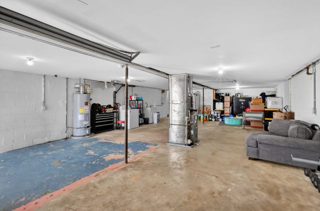 115 Spanish Ct, Dickson, TN 37055