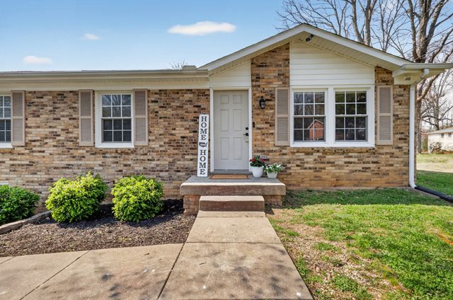 115 Spanish Ct, Dickson, TN 37055