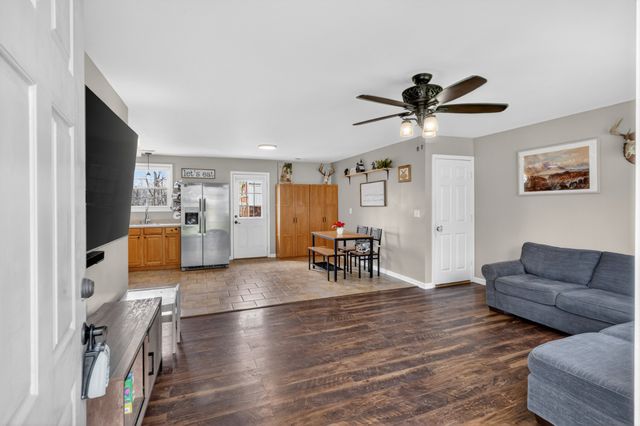 115 Spanish Ct, Dickson, TN 37055