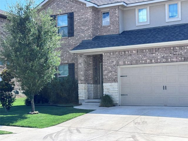 533 Gabrielle Anne DR, Leander, TX 78641