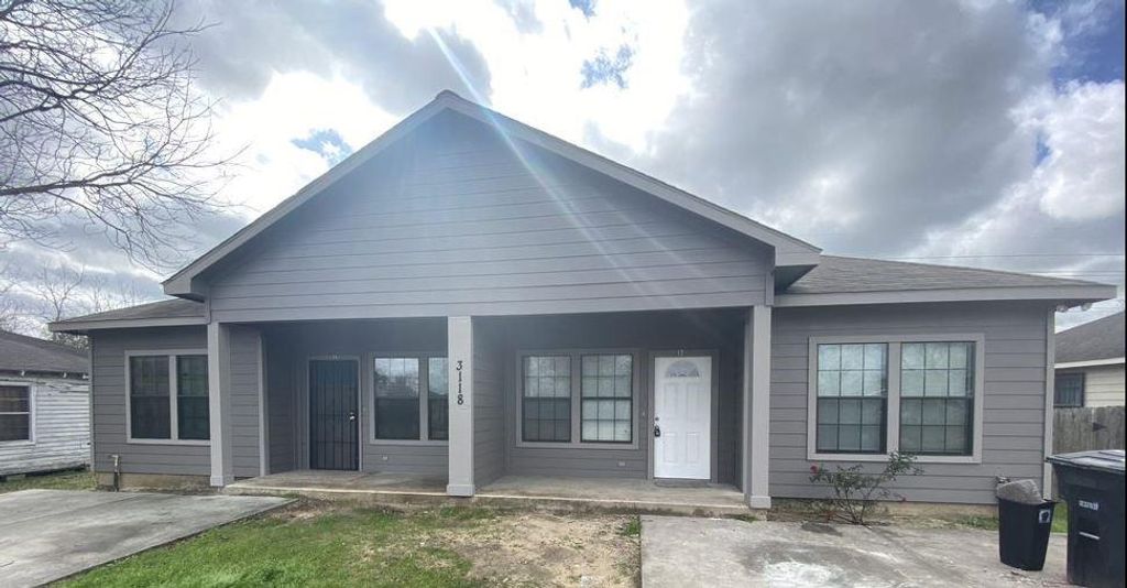 3118 Barberry Drive A, Houston, TX 77051