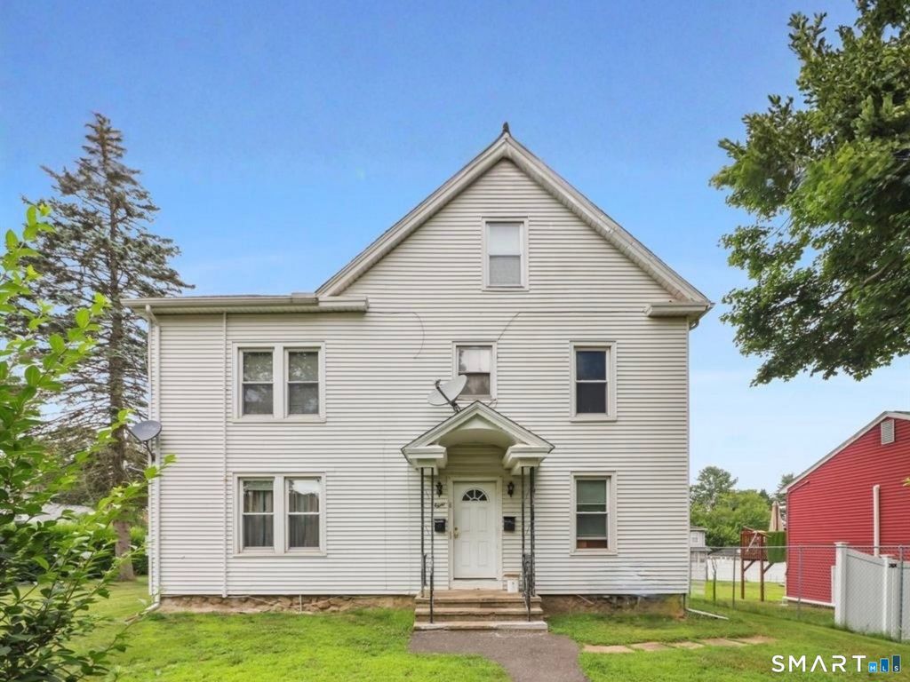 8 Garden Street, Naugatuck, CT 06770