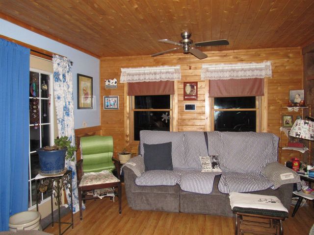1901 Cross Road, Jay, VT 05859