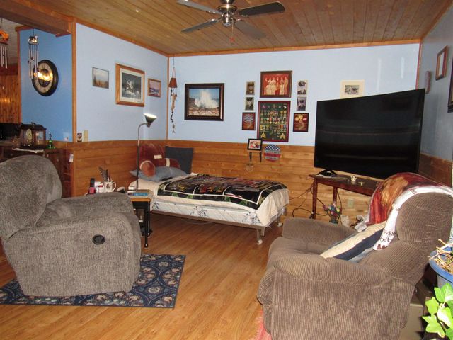 1901 Cross Road, Jay, VT 05859