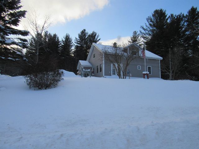 1901 Cross Road, Jay, VT 05859
