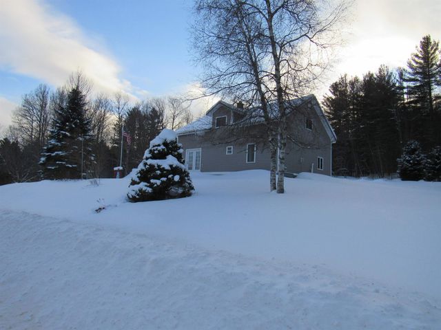 1901 Cross Road, Jay, VT 05859