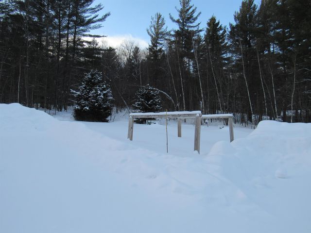 1901 Cross Road, Jay, VT 05859