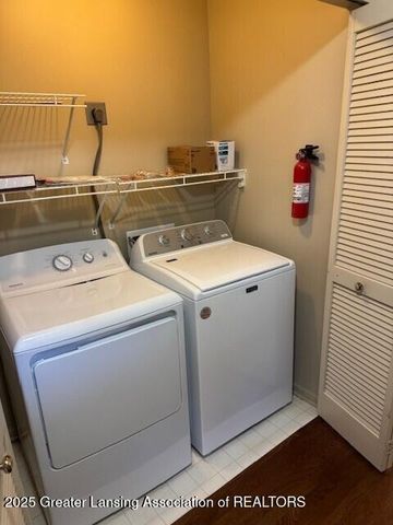 894 Lenna Keith Circle, East Lansing, MI 48823