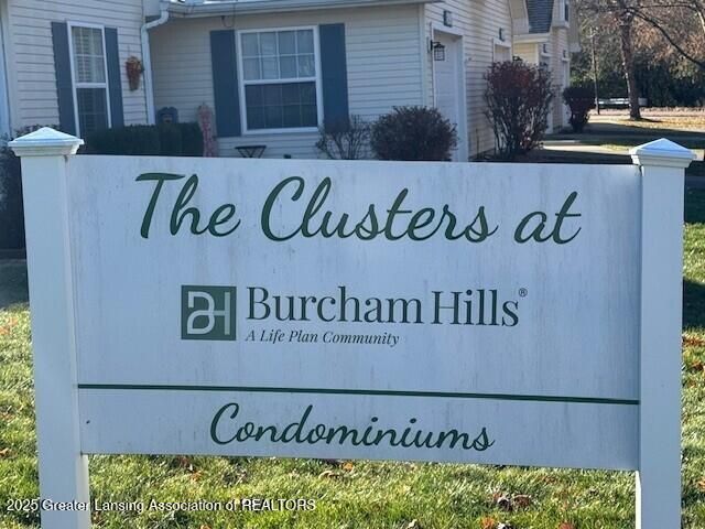 894 Lenna Keith Circle, East Lansing, MI 48823