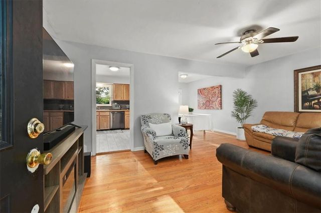 7906 Appleton Avenue, Raytown, MO 64138