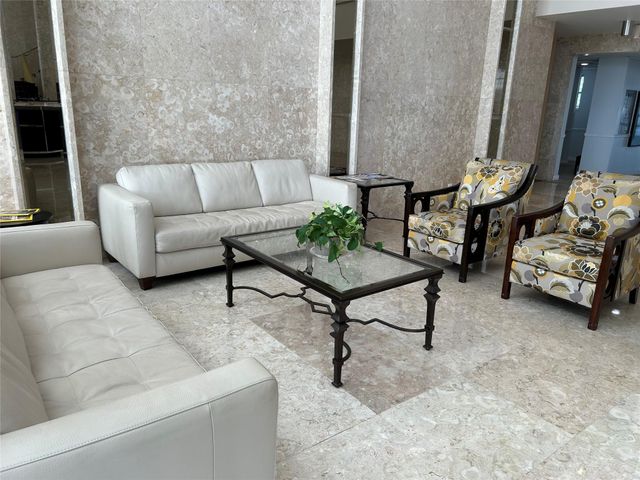 4020 Galt Ocean Dr 106, Fort Lauderdale, FL 33308