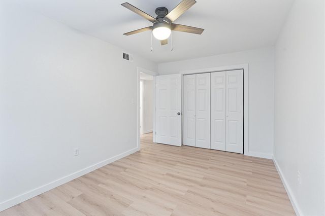 2501 Manor CIR A, Austin, TX 78723