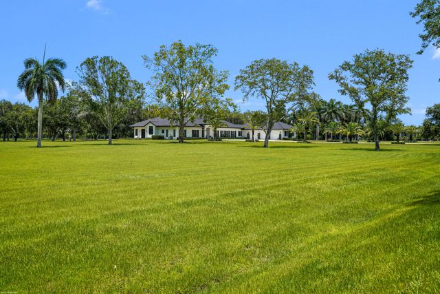 16451 Norris Road, Wellington, FL 33470