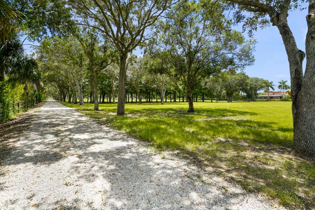 16451 Norris Road, Wellington, FL 33470