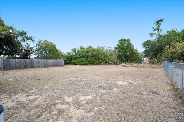 105 HILL CIRCLE, Lake Wales, FL 33859