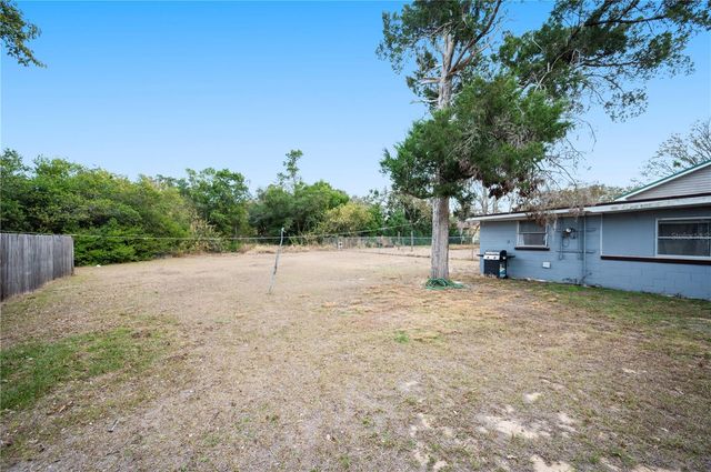 105 HILL CIRCLE, Lake Wales, FL 33859