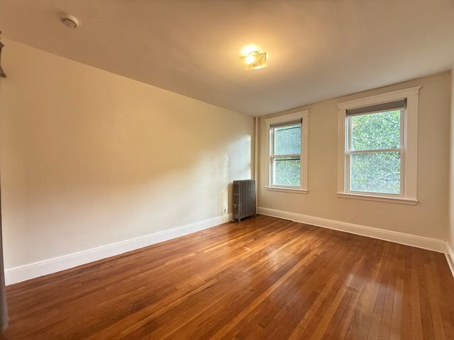 32 Sidlaw Rd 5, Boston, MA 02135