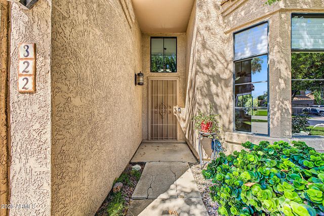 322 E Hearne Way, Gilbert, AZ 85234