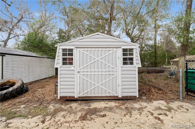 9329 E Sycamore Place, Inverness, FL 34450