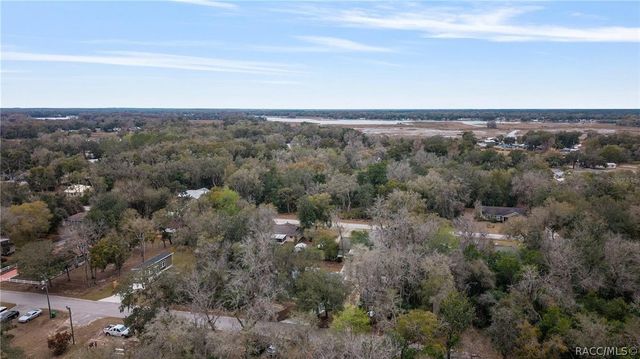 9329 E Sycamore Place, Inverness, FL 34450