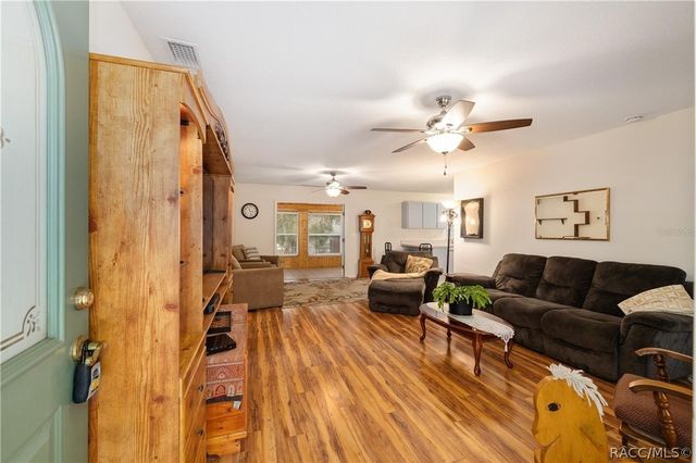 9329 E Sycamore Place, Inverness, FL 34450