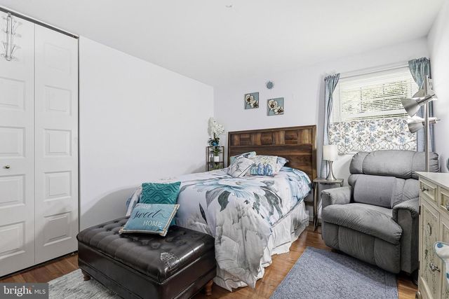 5 SUMNER CT, Fredericksburg, VA 22407
