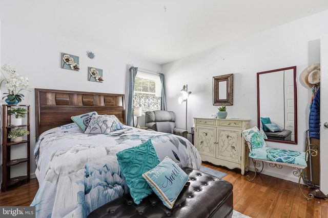 5 SUMNER CT, Fredericksburg, VA 22407