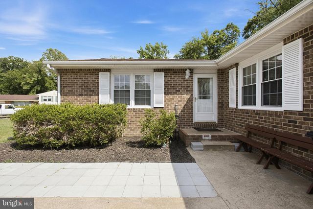 5 SUMNER CT, Fredericksburg, VA 22407