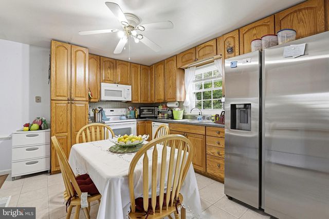 5 SUMNER CT, Fredericksburg, VA 22407