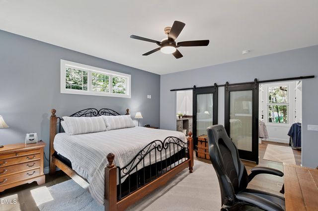 2560 New Hope Drive, Chapel Hill, NC 27514