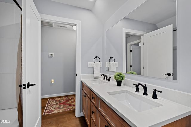 2560 New Hope Drive, Chapel Hill, NC 27514