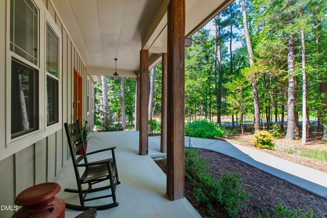 2560 New Hope Drive, Chapel Hill, NC 27514