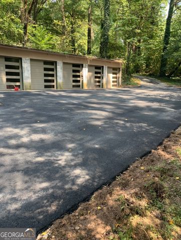 550 S Rays Road, Stone Mountain, GA 30083