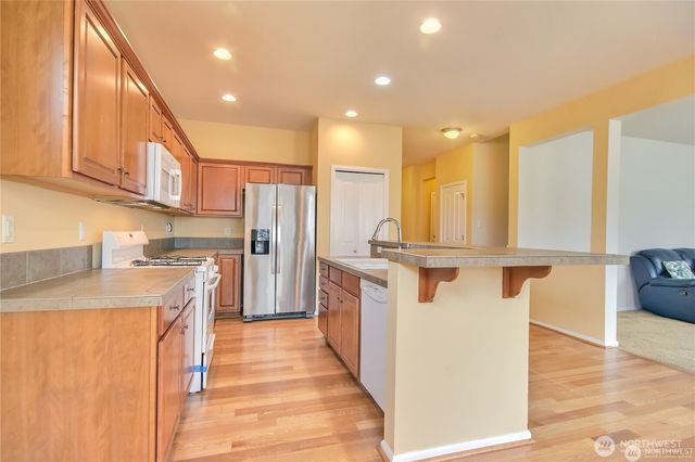 4036 Tribute Avenue E, Fife, WA 98424