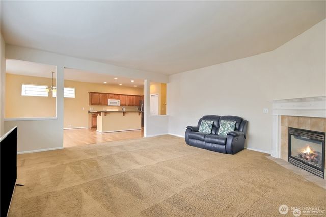 4036 Tribute Avenue E, Fife, WA 98424