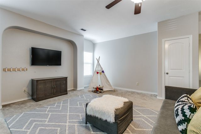 3932 Lazy River Ranch Road, Fort Worth, TX 76262