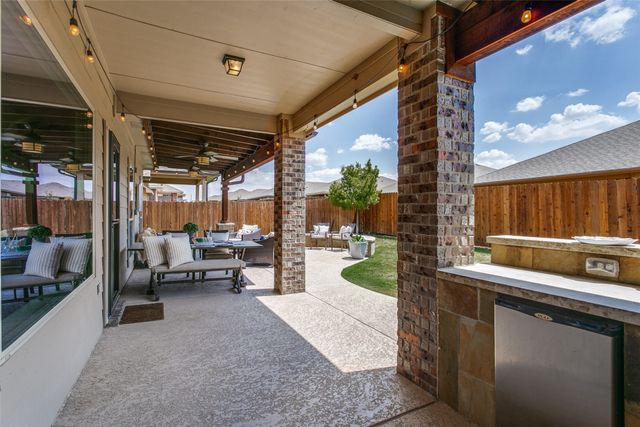 3932 Lazy River Ranch Road, Fort Worth, TX 76262