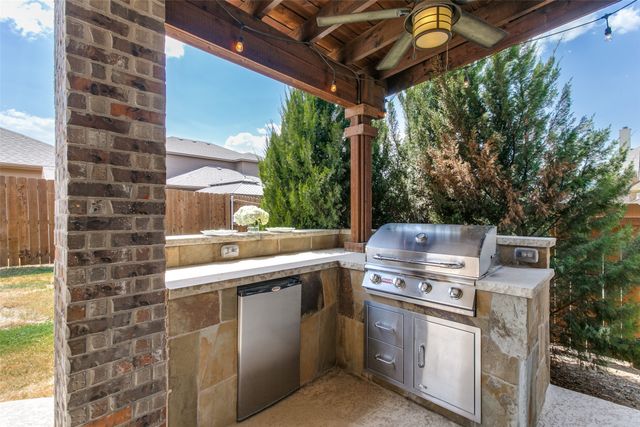 3932 Lazy River Ranch Road, Fort Worth, TX 76262