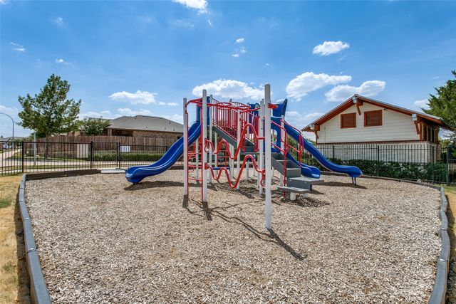 3932 Lazy River Ranch Road, Fort Worth, TX 76262