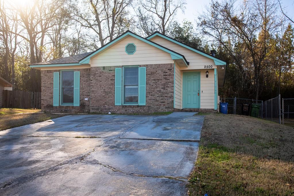 2500 Water Oak Drive, Columbus, GA 31907