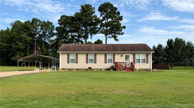 386 Oakwood Heights Drive, Lumberton, NC 28358