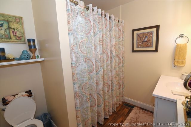 386 Oakwood Heights Drive, Lumberton, NC 28358