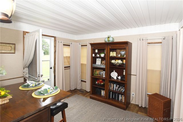 386 Oakwood Heights Drive, Lumberton, NC 28358