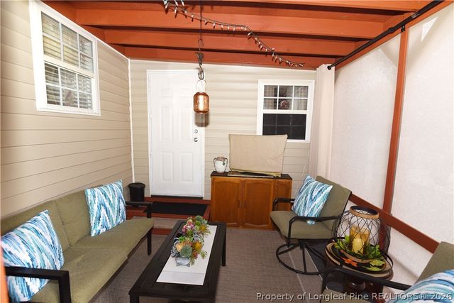 386 Oakwood Heights Drive, Lumberton, NC 28358