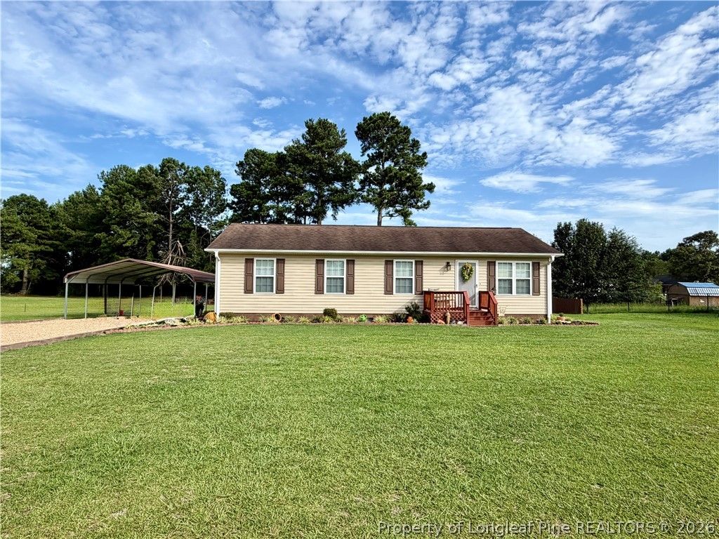 386 Oakwood Heights Drive, Lumberton, NC 28358