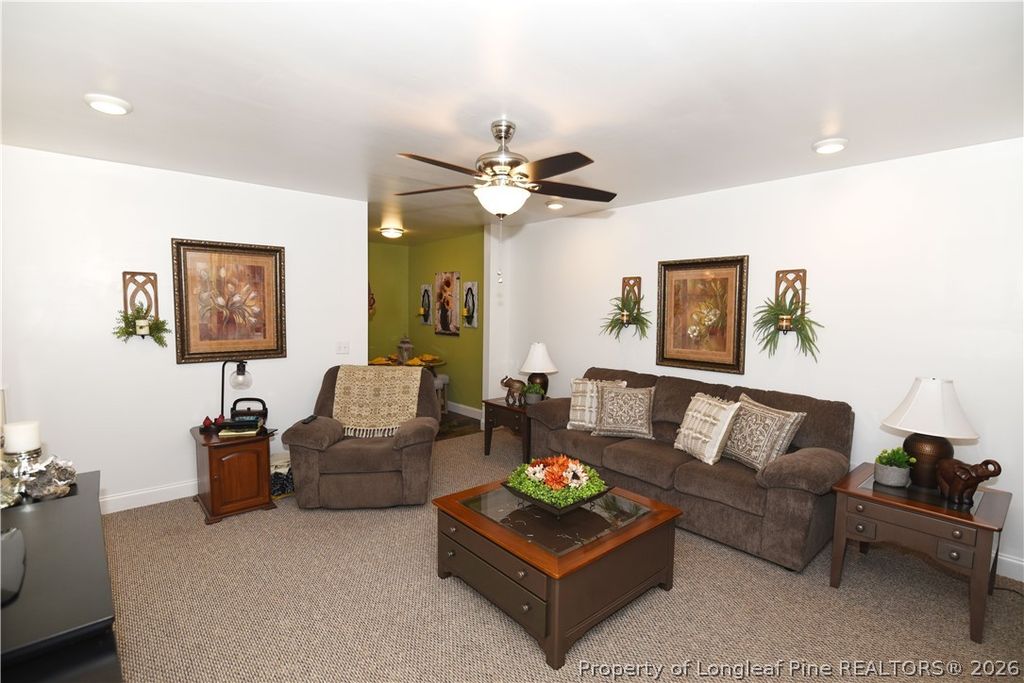386 Oakwood Heights Drive, Lumberton, NC 28358 — photo 3